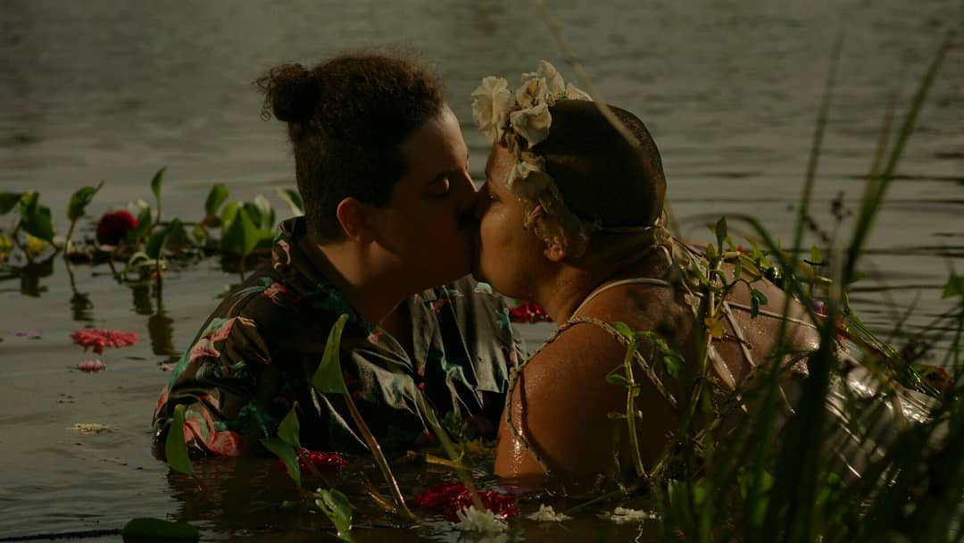 Frame de Las Hijas del Fuego